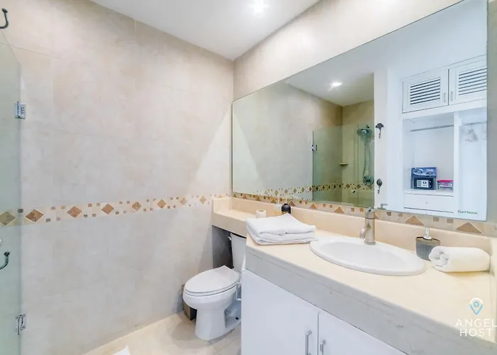 Apartamento Walk To 5th Ave & - Pools, Balcony & Parking Playa del Carmen