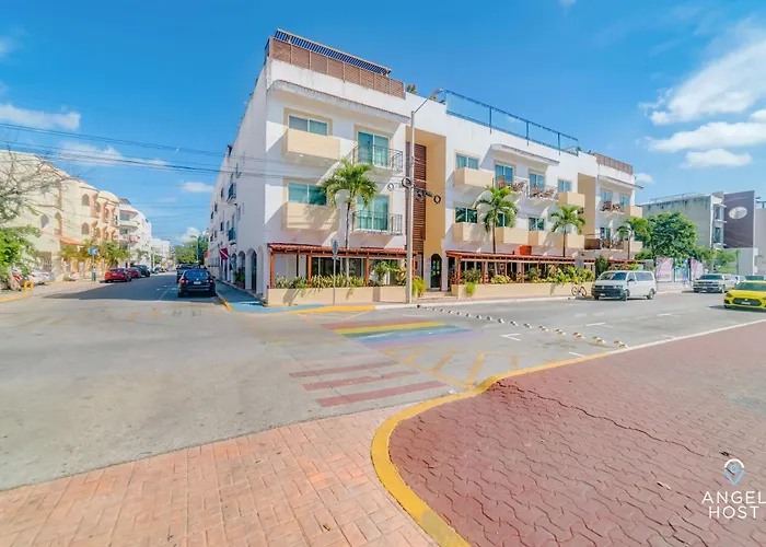 Apartamento Walk To 5th Ave & - Pools, Balcony & Parking *